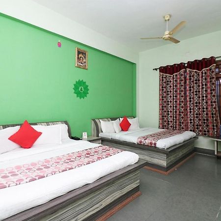 Oyo 22644 Bhagat Palace 호텔 Deshnoke 외부 사진